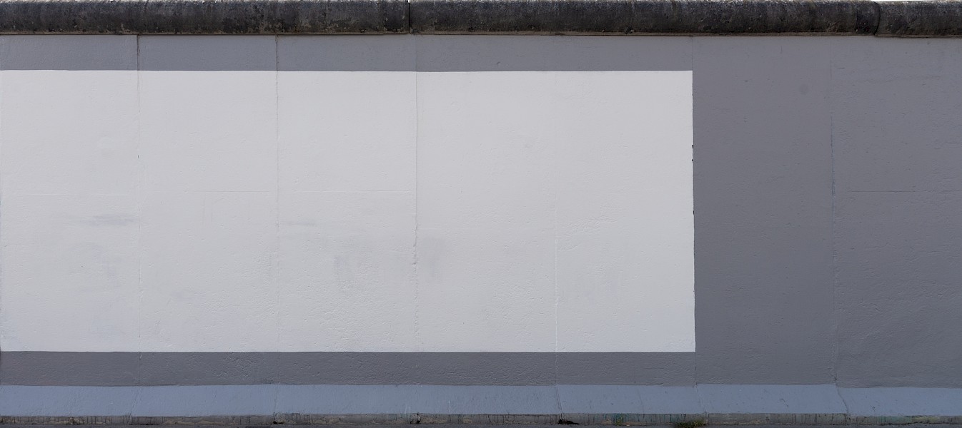 East Side Gallery: Siegfried Santoni, Maschine – Mensch, 2022 © Foto: Christian Coers
