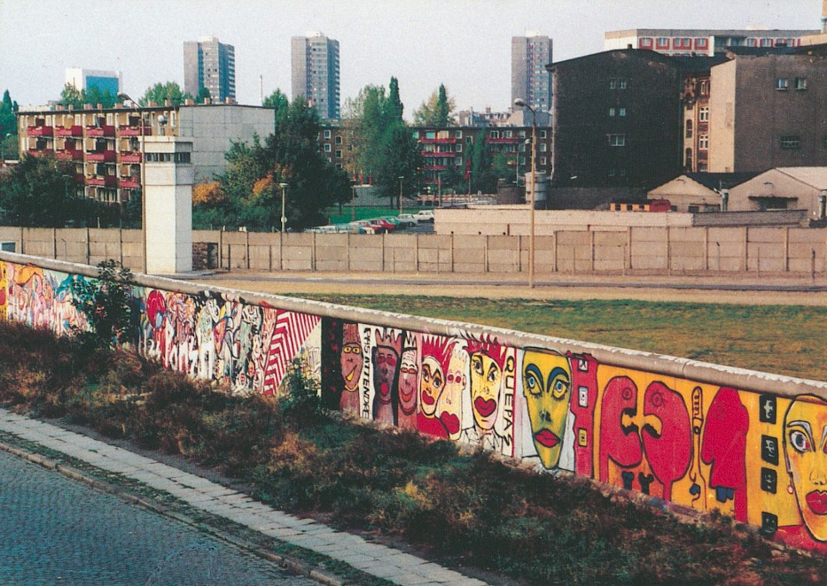 Die Berliner Mauer im Stadt-Teil Kreuzberg in den 1980er Jahren.