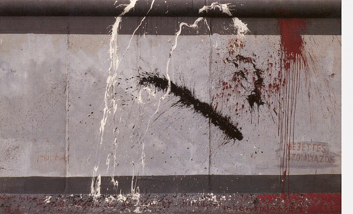 Gruppe „Stellvertretende Durstende“: „Wir haben versucht, Farben über die Mauer hinübergelangen zu lassen“, 1990