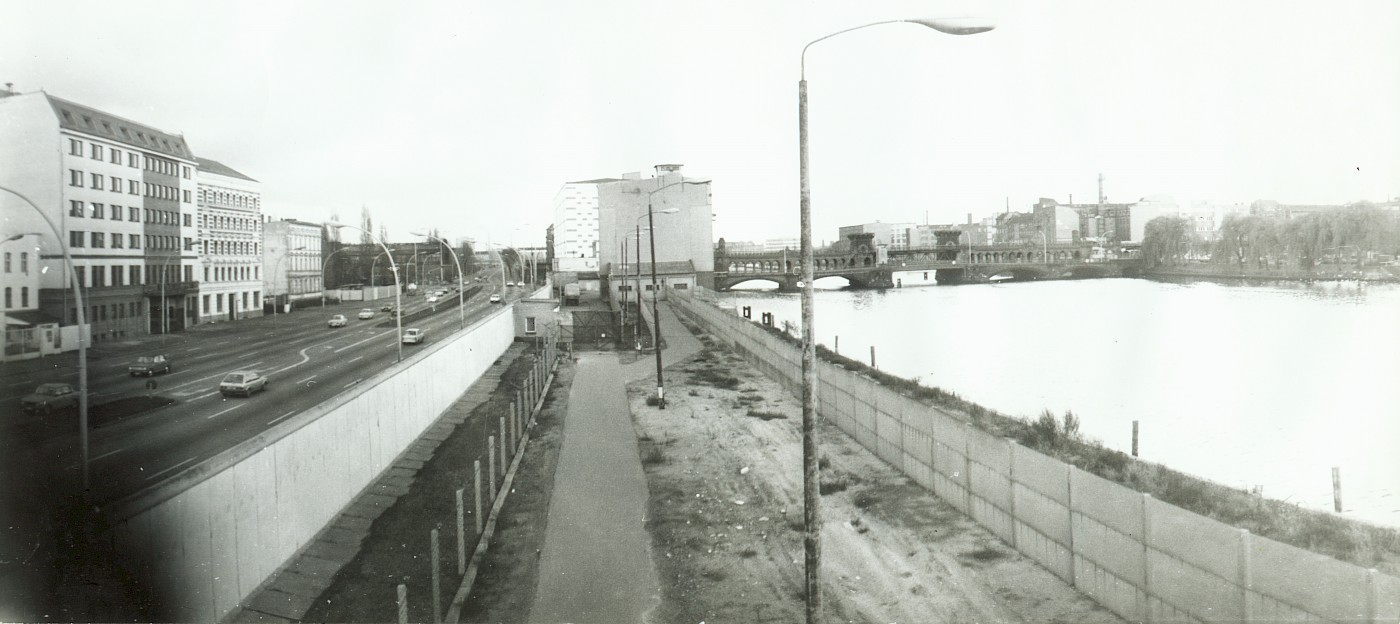 Grenzstreifen an der Mühlenstraße, Foto der DDR-Grenztruppen, 1988